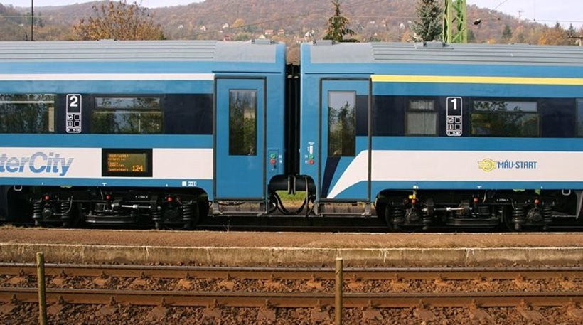 Ουγγαρία: Εκκένωση 18 αμαξοστοιχιών μετά από απειλή για βόμβα